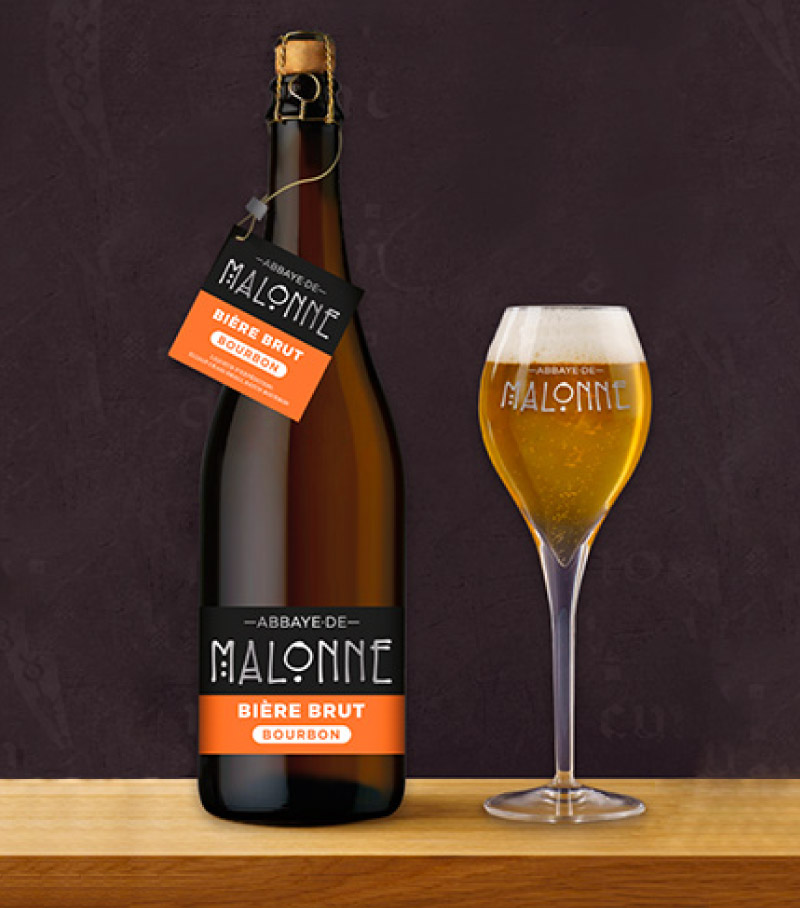 malonne bière brut_BOURBON bicchiere